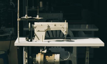 Abbigliamento e calzature non originali: ecco come riconoscerli