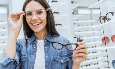 Occhiali non a norma: come riconoscerli e tutelare la vista
