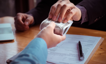 Investimenti facili. Ma è una truffa da 190mila euro