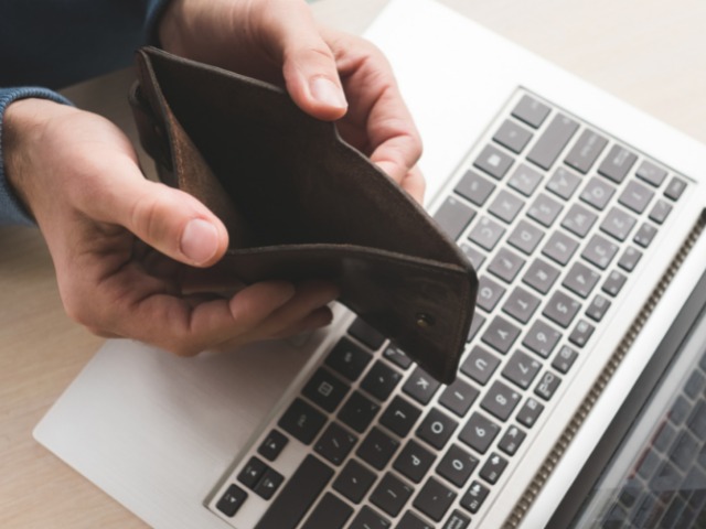 Truffe online: quel pacco non è in giacenza!