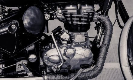 Moto: un prodotto su 4 acquistato online è un falso