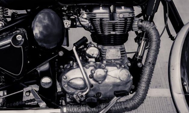 Moto: un prodotto su 4 acquistato online è un falso